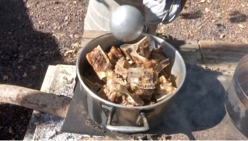 Osso é vendido e não dado': alta no preço da carne bovina reduz consumo em  Florianópolis, Santa Catarina